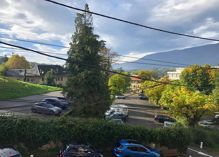 23 M2 Henri Iv, Centre-ville Proche Des Thermes アパートホテル エクスレバン